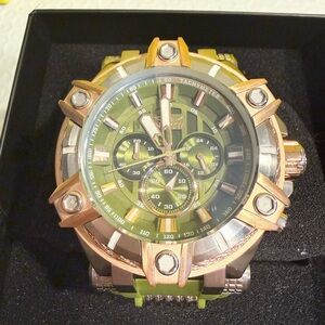 Beautiful Collector Piece-Invicta Bolt Surge Men's Watch - 52mm, Olive Green
